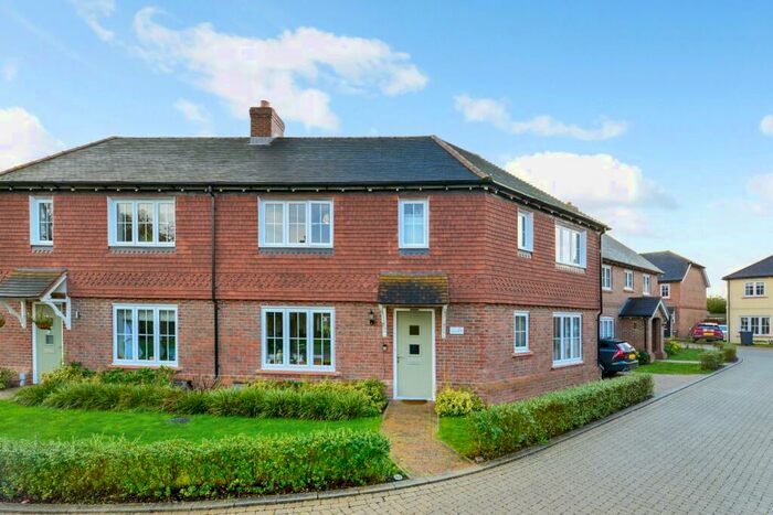 3 Bedroom Semi-Detached House For Sale In Greensand Place, Godalming, Surrey, GU7
