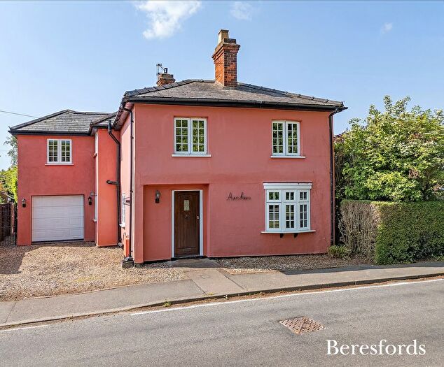 5 Bedroom Detached House For Sale In The Street, High Easter, CM1