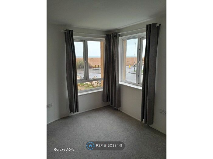 Studio To Rent In Marine Terrace, Folkestone, CT20