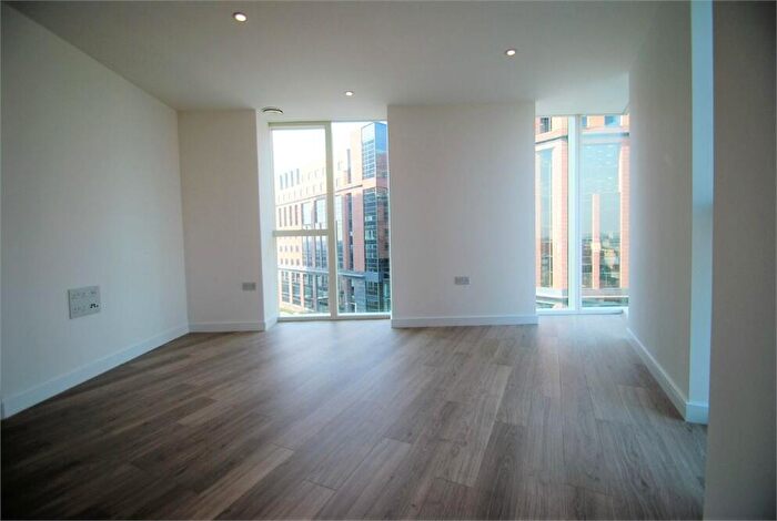1 Bedroom Apartment To Rent In Saffron Central Square, Croydon, CR0