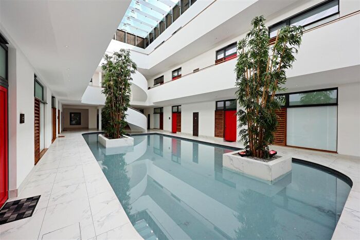 2 Bedroom Flat For Sale In Stanley Kubrick Road, Denham, UB9