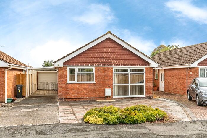 2 Bedroom Detached House For Sale In Falcon Crescent, Somerset, BS22