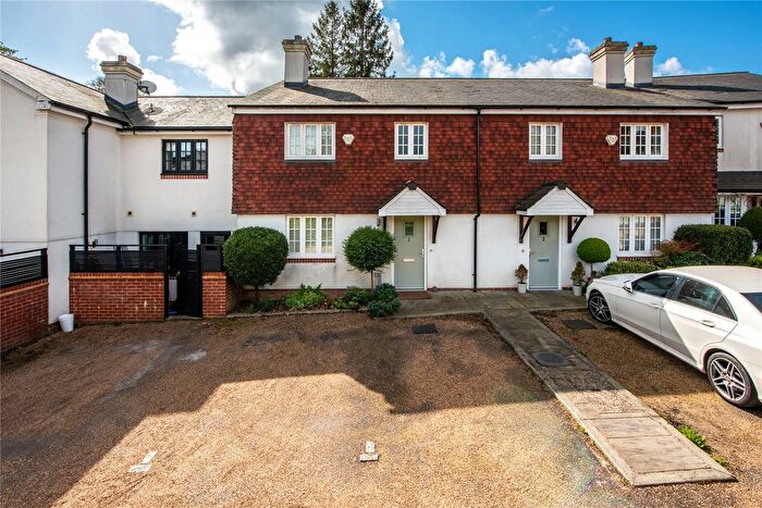 3 Bedroom Terraced House For Sale In Elizabeth Cottages, Dorking, Surrey, RH4