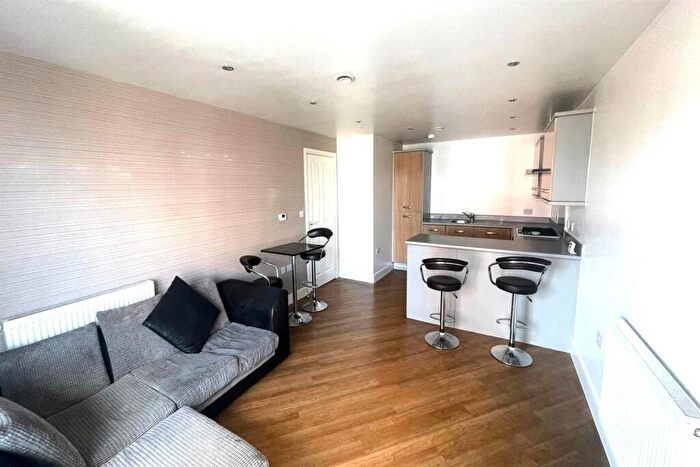 2 Bedroom Apartment To Rent In - Perth Road, Ilford, IG2