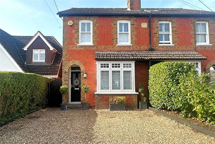 3 Bedroom Semi-Detached House For Sale In Chobham, Surrey, GU24