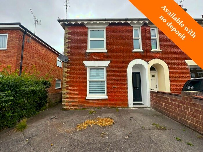 3 Bedroom Semi-Detached House To Rent In Woolston, Southampton, SO19