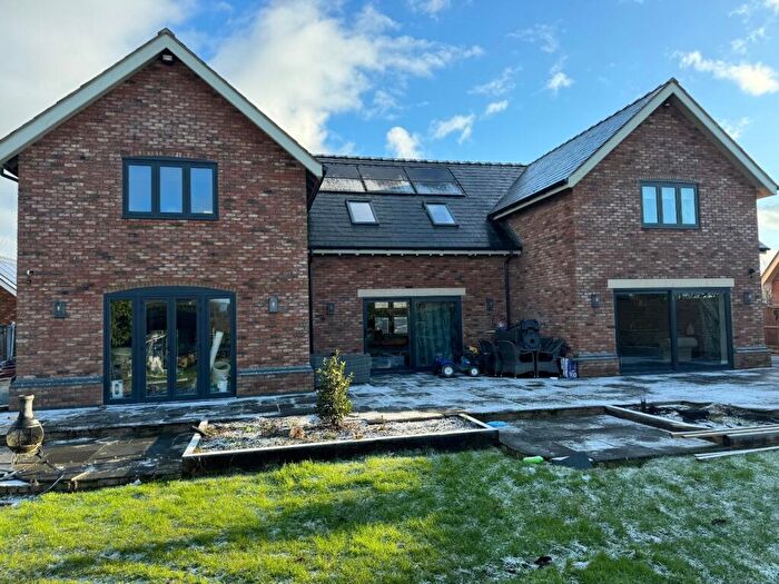 5 Bedroom Detached House For Sale In Long Lane, Derrington, Stafford, Staffordshire, ST18