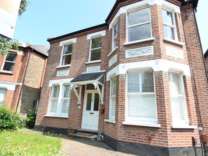 2 Bedroom Flat To Rent In Cambridge Road, Bromley, BR1