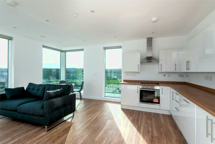 2 Bedroom Flat To Rent In Chatham Waters, North House, Gillingham Gate Road, Gillingham, ME4