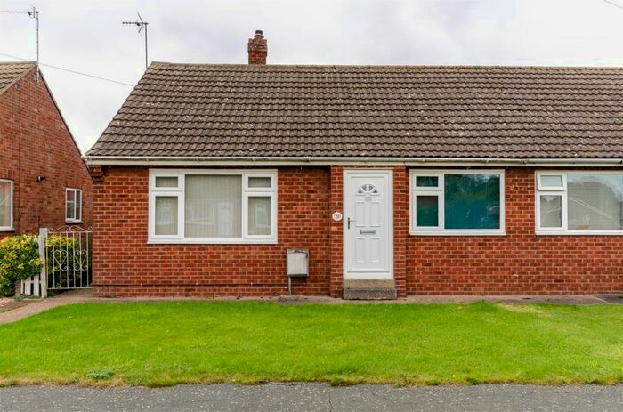 2 Bedroom Semi-Detached Bungalow To Rent In Glebelands, Burton Pidsea, HU12