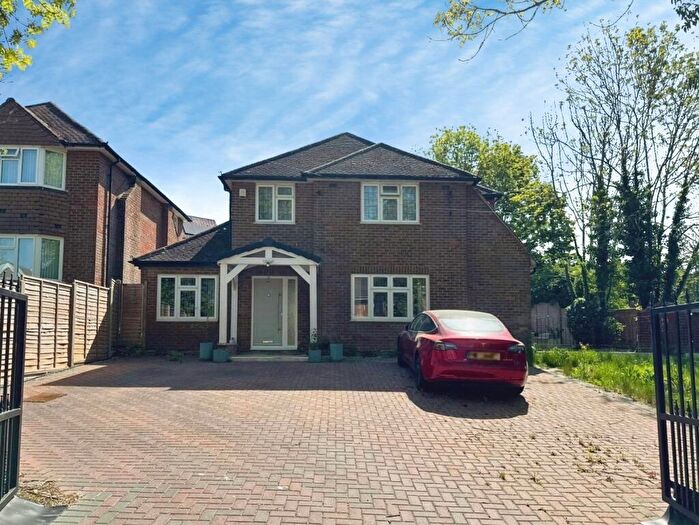 4 Bedroom Detached House For Sale In Coningsby Road, High Wycombe, HP13