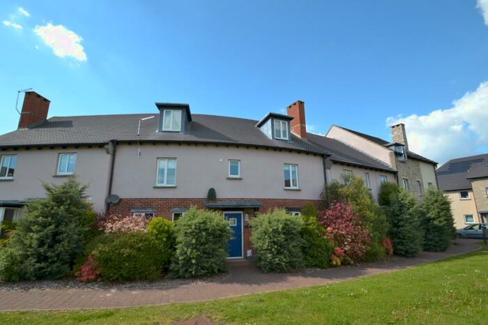 5 Bedroom Terraced House To Rent In Wool, BH20