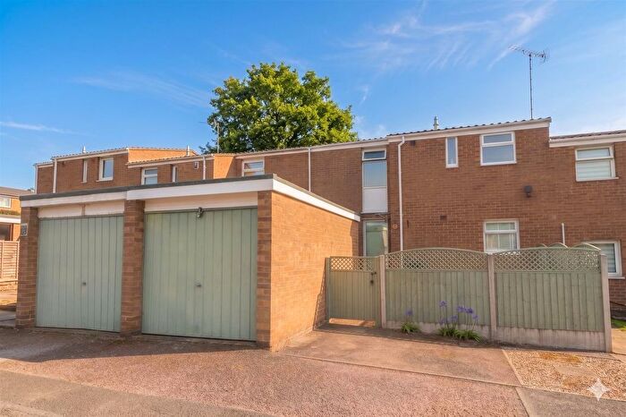 2 Bedroom Terraced House For Sale In Agincourt Road, Cheylesmore, Coventry, CV3