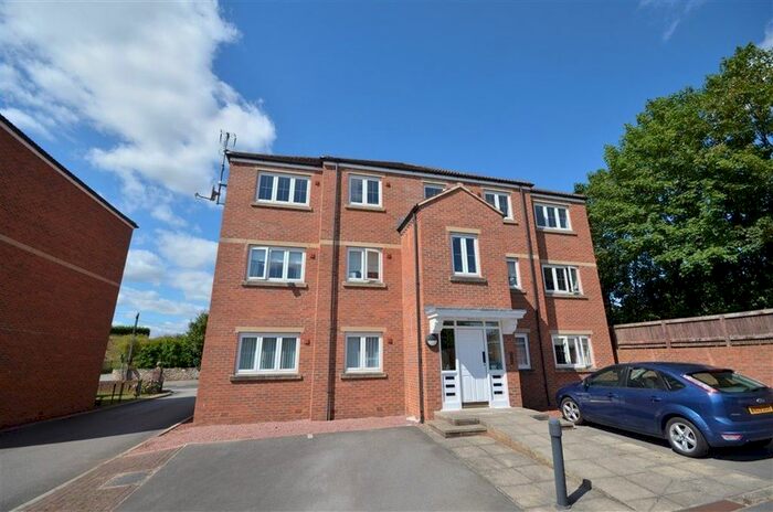 2 Bedroom Flat To Rent In The Grange, Milford Road, Sherburn In Elmet, LS25