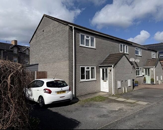 2 Bedroom End Terrace House For Sale In Park Road, Builth Wells, LD2