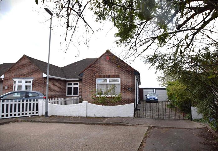 2 Bedroom Bungalow For Sale In Purland Close, Dagenham, RM8