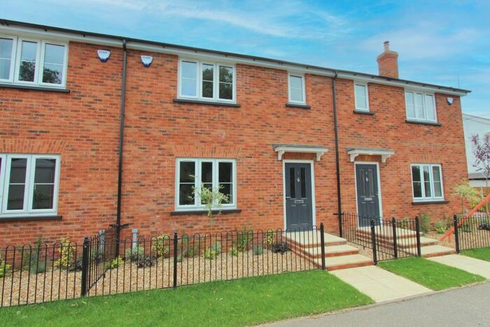 2 Bedroom Property To Rent In Kessler Close, Milton Keynes, Buckinghamshire, MK17