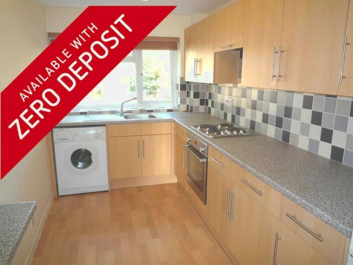 2 Bedroom Flat To Rent In Grovelands, Thorpe Road, Peterborough, PE3