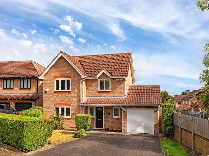 3 Bedroom House For Sale In Spring Shaw Road, Orpington, BR5