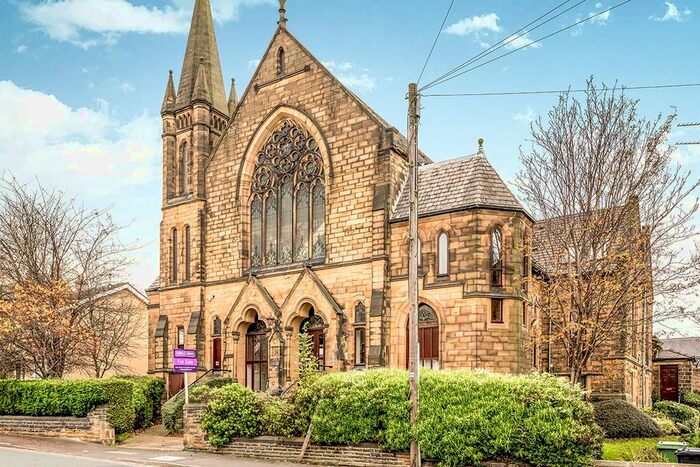 2 Bedroom Flat To Rent In Fountain Street, Morley, Leeds, LS27