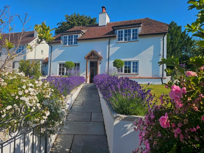 3 Bedroom Cottage For Sale In Church Hill, Slindon, Arundel, BN18