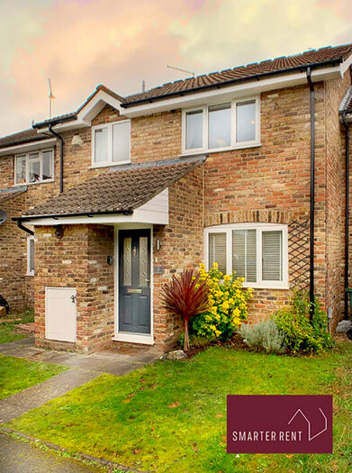 2 Bedroom Terraced House To Rent In Saffron Court, Farnborough, GU14