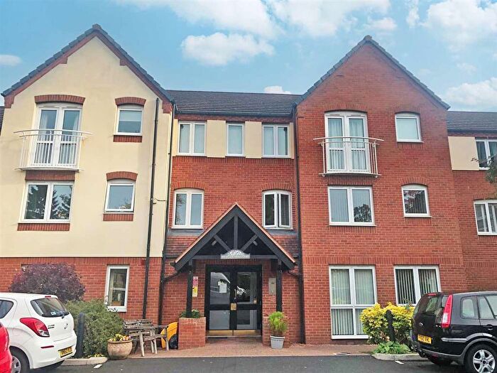 1 Bedroom Flat For Sale In Bristol Road, Selly Oak, Birmingham, B29