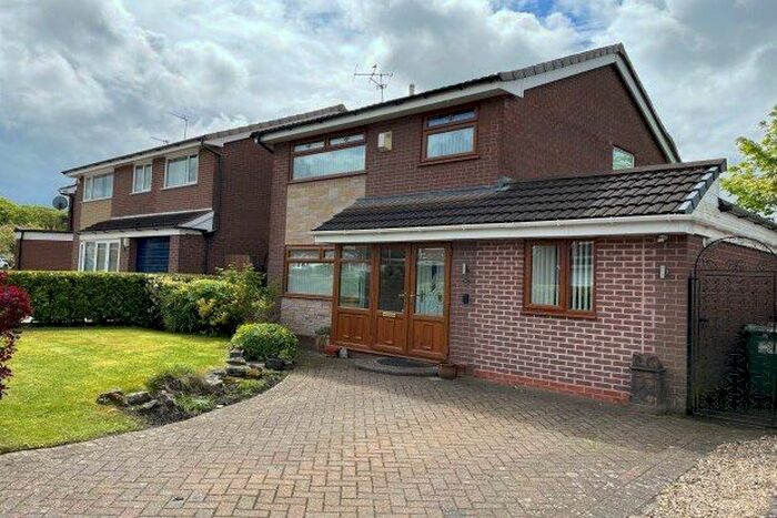 4 Bedroom Property To Rent In Pinfold Drive, St. Helens, WA10