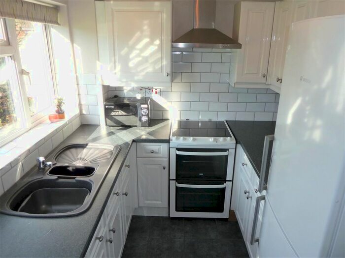 2 Bedroom Flat To Rent In Dunvegan Road, Hazel Grove, Stockport SK7