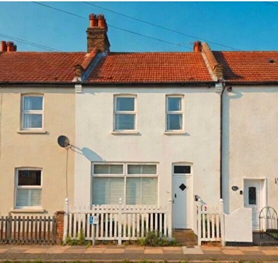 4 Bedroom Terraced House To Rent In Liddon Road, Bromley, BR1