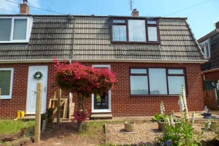 3 Bedroom Semi-Detached House To Rent In Glebe Close, Lympstone, Exmouth, EX8