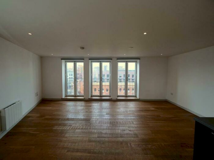 2 Bedroom Apartment To Rent In One Cutting Room Square :: Ancoats, M4
