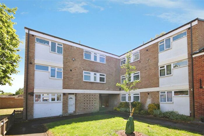 2 Bedroom Apartment To Rent In Underwood, Bracknell, Berkshire, RG12