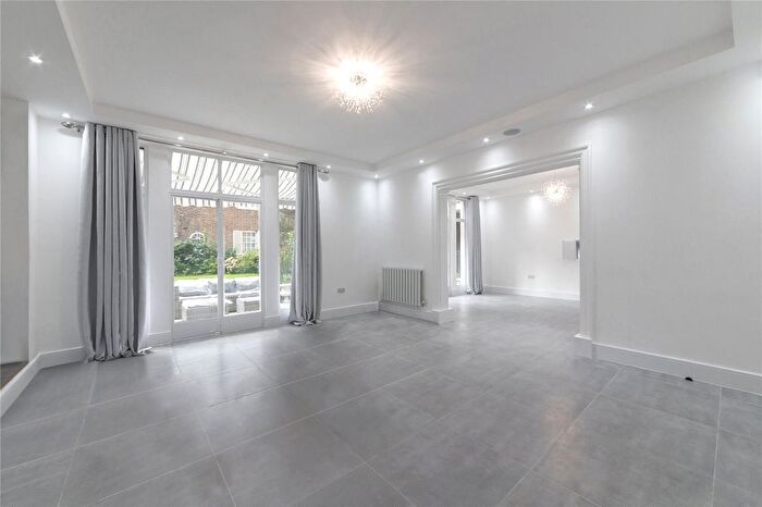 4 Bedroom Flat To Rent In Bryanston Square, Marylebone, W1H