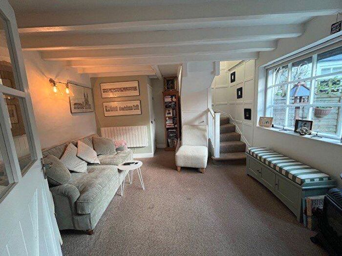 1 Bedroom Detached House To Rent In High Street, Steyning, West Sussex, BN44