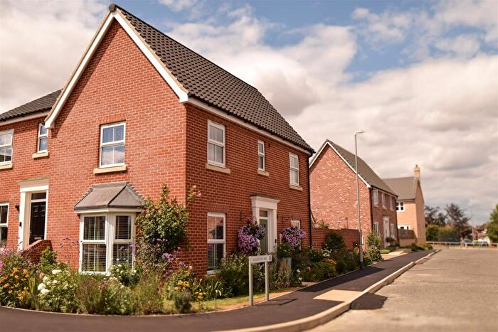 2 Bedroom Semi-Detached House For Sale In Ecclestone Rise, Bungay, NR35