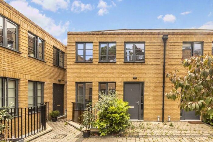 3 Bedroom House To Rent In Wigton Place, Kennington, SE11