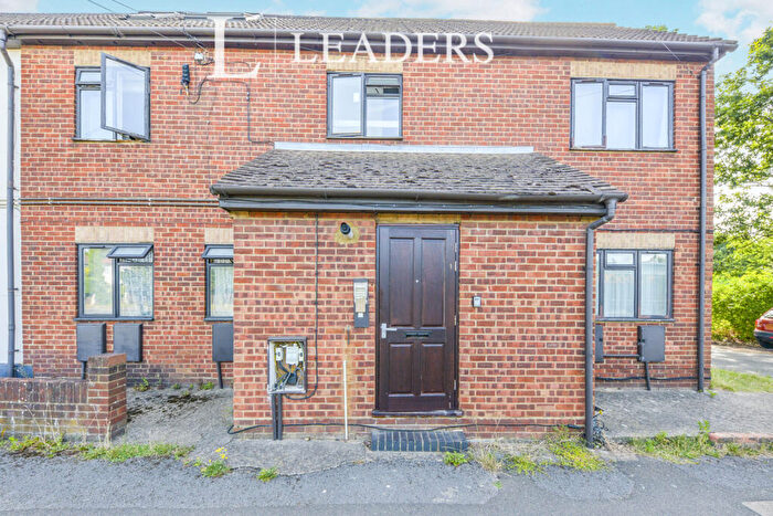 Studio To Rent In Radlett Road, Frogmore, St. Albans, AL2