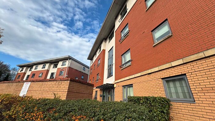 2 Bedroom Flat To Rent In West Cotton Close, Northampton, NN4