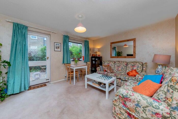 2 Bedroom Terraced House To Rent In Shirland Mews, London, W9