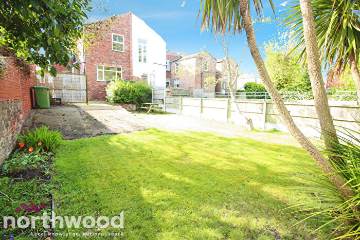 2 Bedroom Flat To Rent In Princes Street, Southport, PR8