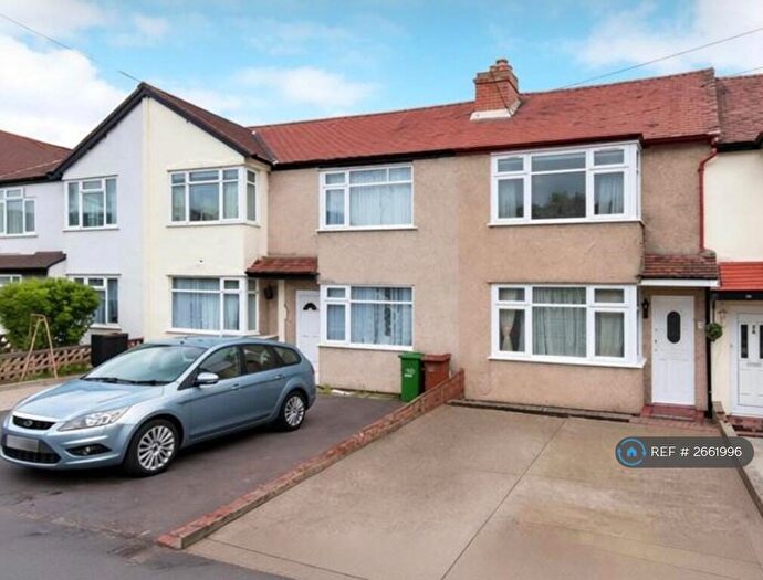 2 Bedroom Terraced House To Rent In Boscombe Road, Worcester Park, KT4