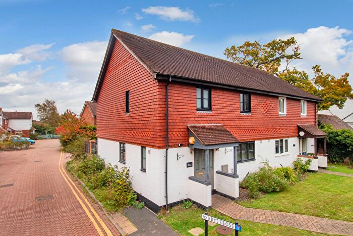 4 Bedroom Semi Detached House For Sale In Montana, Edenbridge, TN8