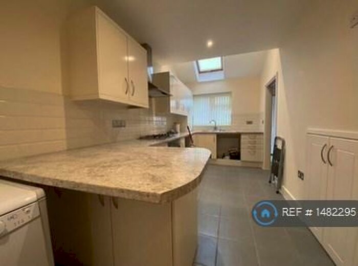 2 Bedroom Semi-Detached House To Rent In Glebe Close, Mountsorrel, Loughborough, LE12