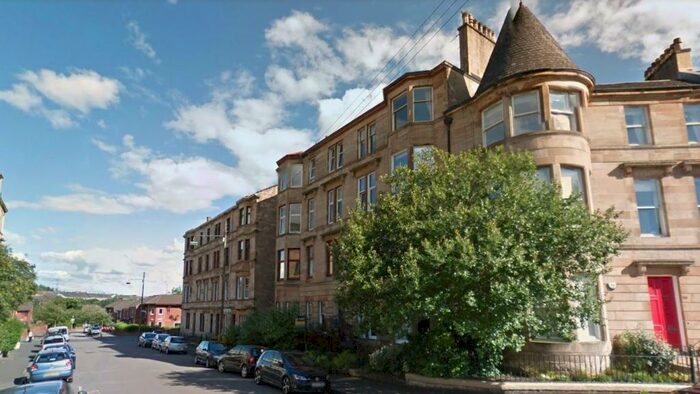 3 Bedroom Flat To Rent In No Hmo Bed Unfurnished On Wilton St, G20