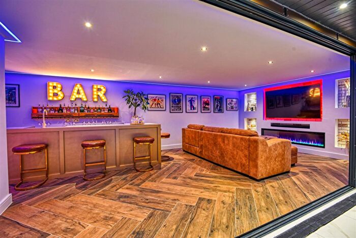 3 Bedroom Detached Bungalow To Rent In Frobisher Close, Goring-By-Sea, Worthing, BN12