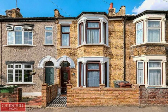 4 Bedroom Terraced House To Rent In Hartington Road, London, E17