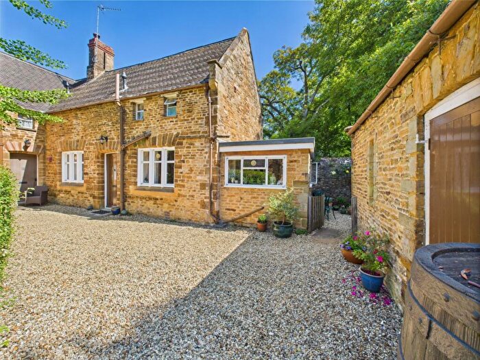 2 Bedroom Character Property For Sale In The Archway Wellingborough Road, Northampton, Northamptonshire, NN3