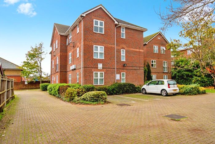 1 Bedroom Flat For Sale In Shirley Road, Southampton, Hampshire, SO15