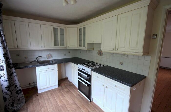 2 Bedroom Terraced House To Rent In Roxburghe Close, Bordon, GU35